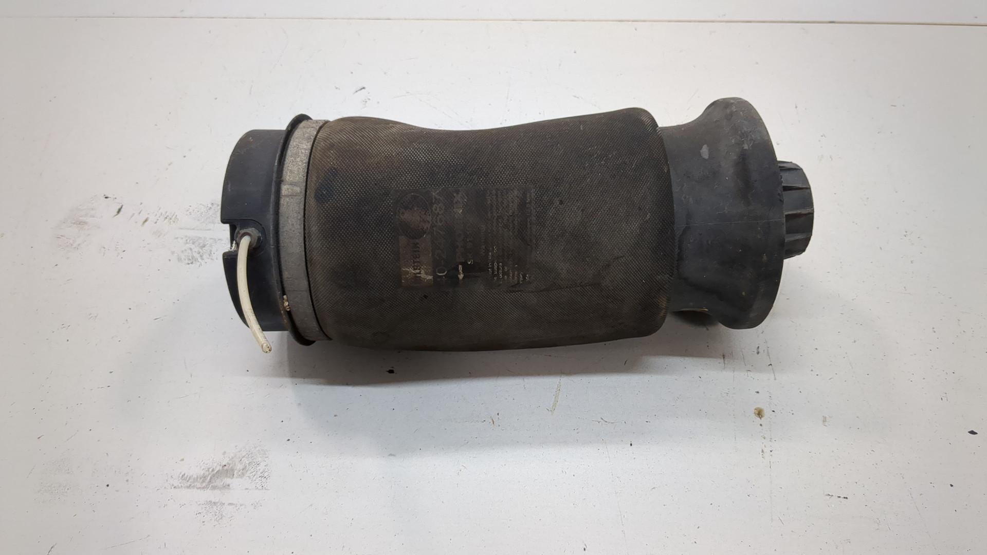 Амортизатор задний (стойка)