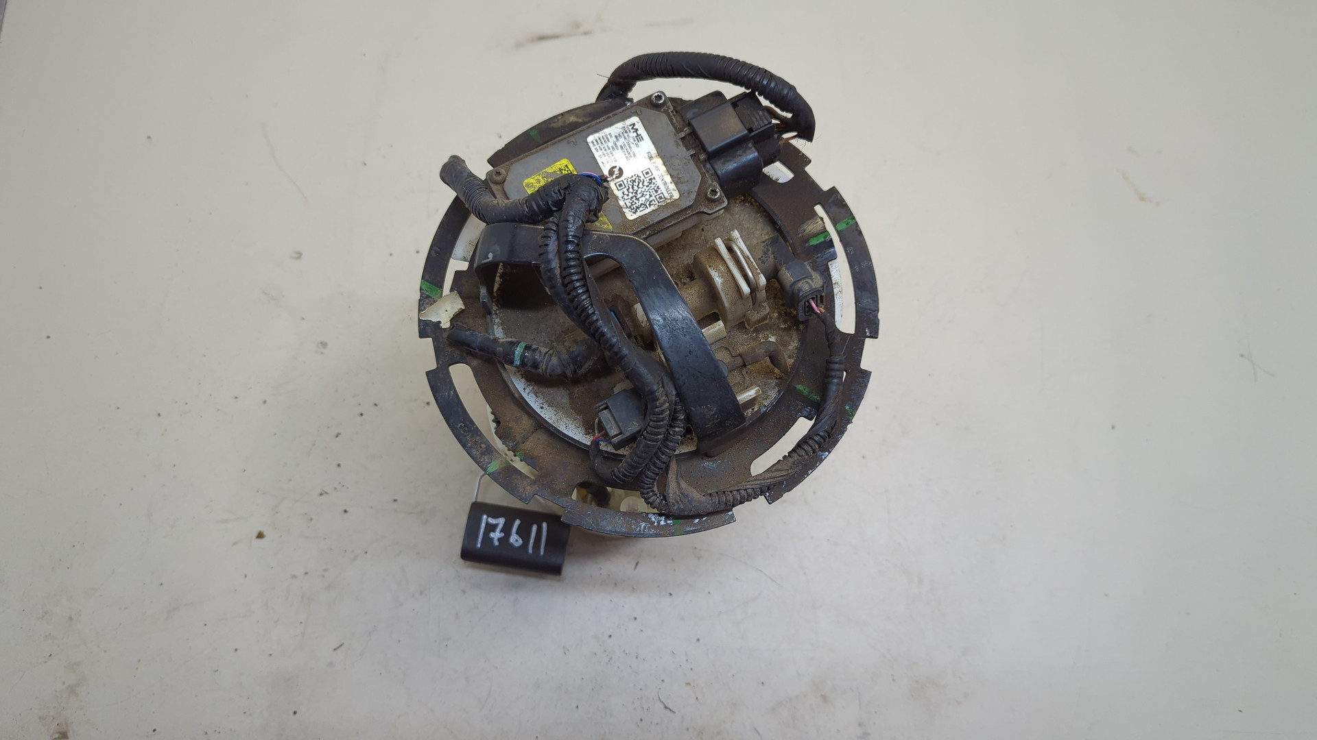 Насос топливный электрический