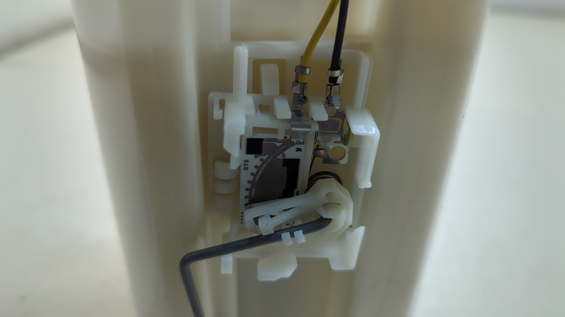 Насос топливный электрический