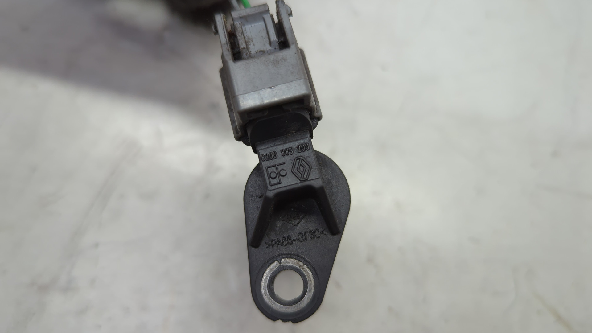 Датчик положения коленвала