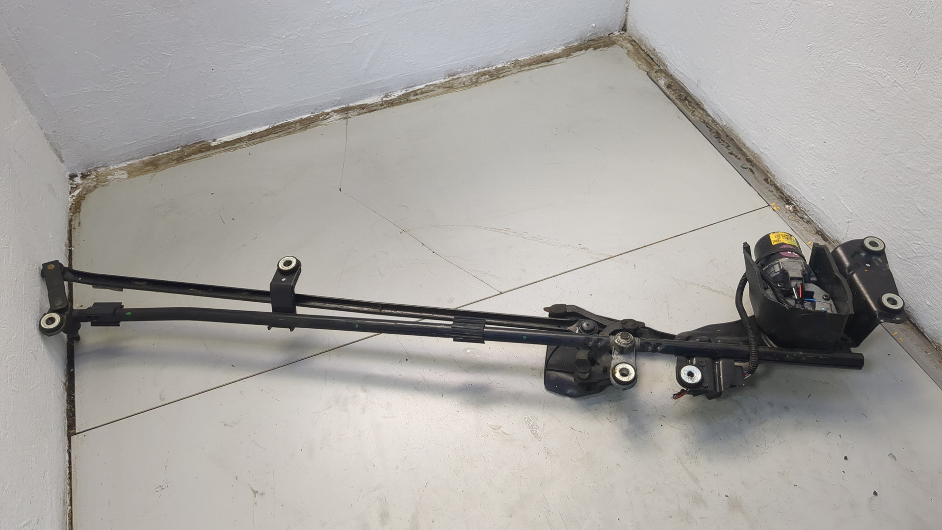 Трапеция стеклоочистителей