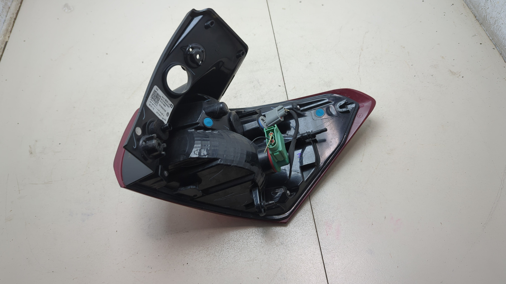 Фонарь задний левый