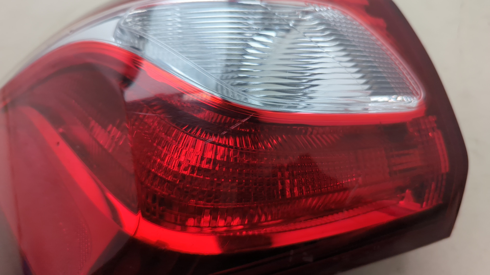 Фонарь задний левый