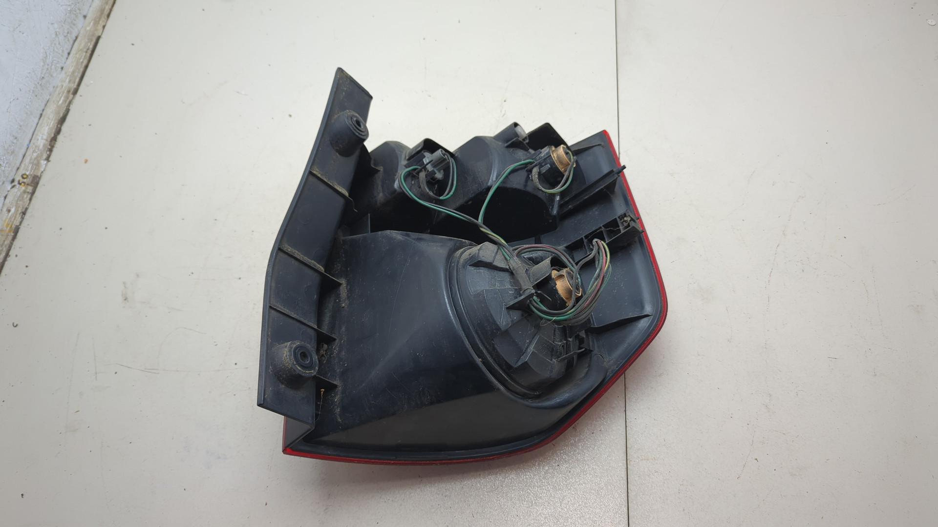 Фонарь задний левый