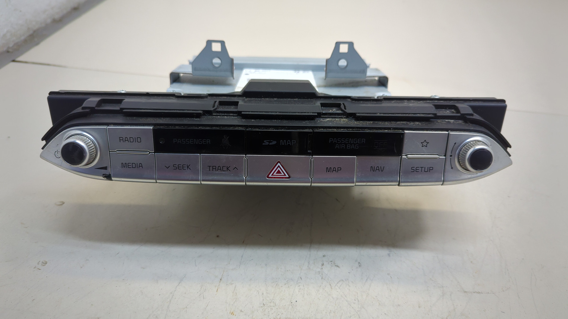 Проигрыватель CD/DVD