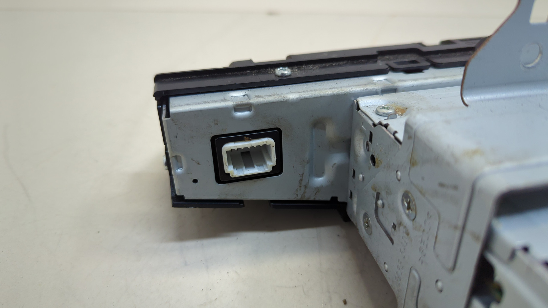 Проигрыватель CD/DVD