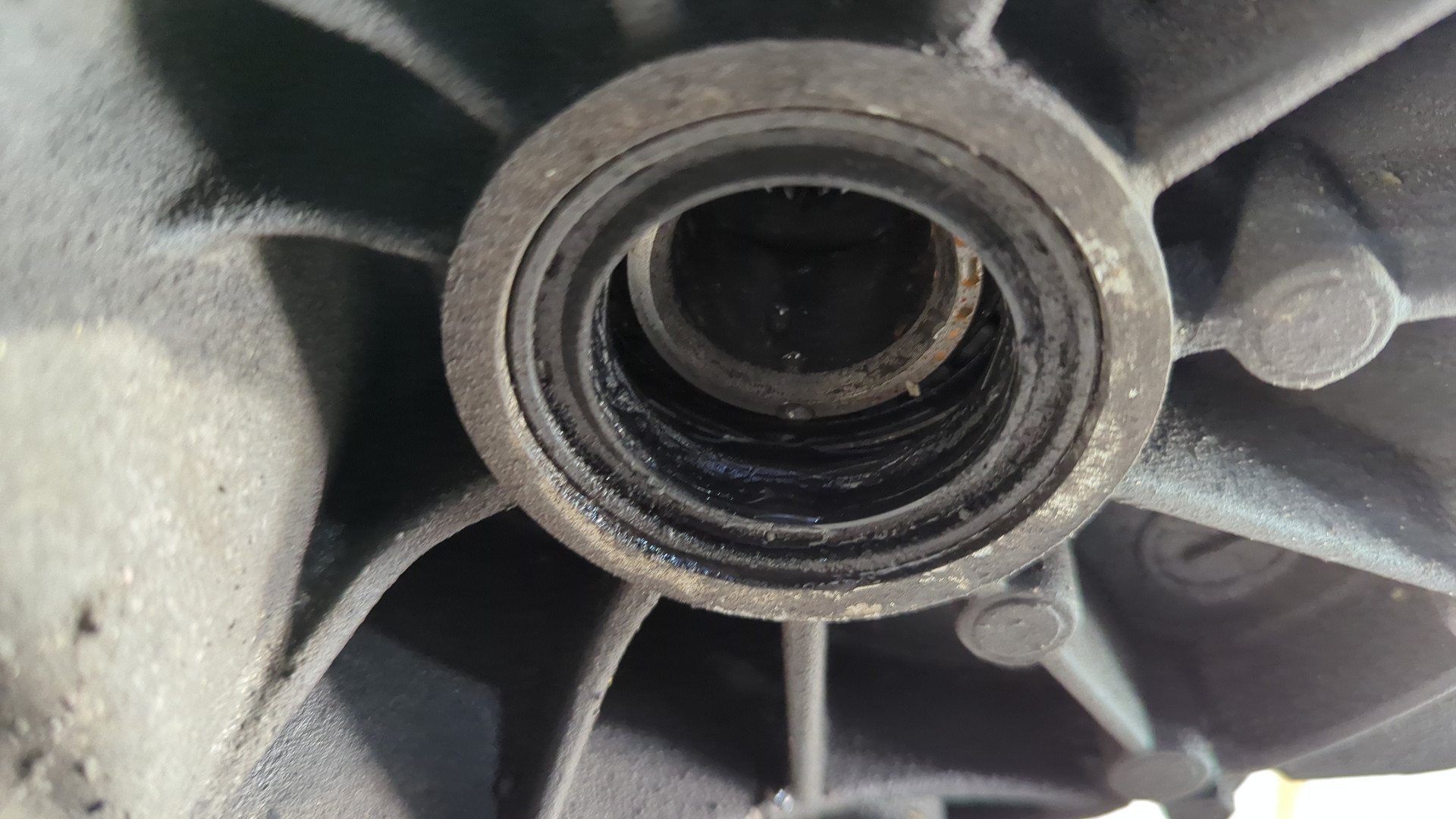 МКПП (механическая коробка переключения передач)