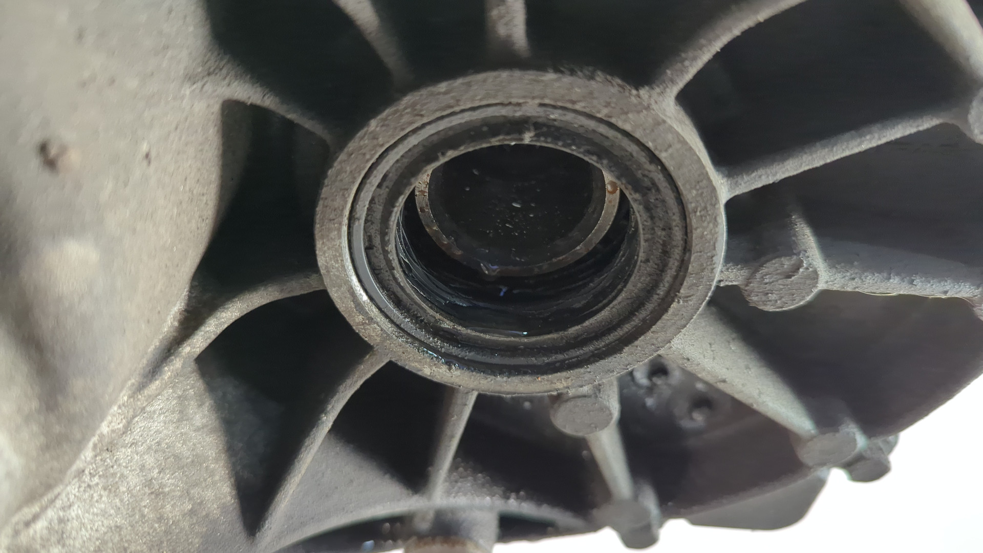 МКПП (механическая коробка переключения передач)