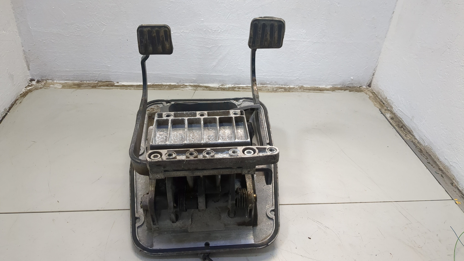 Блок педалей