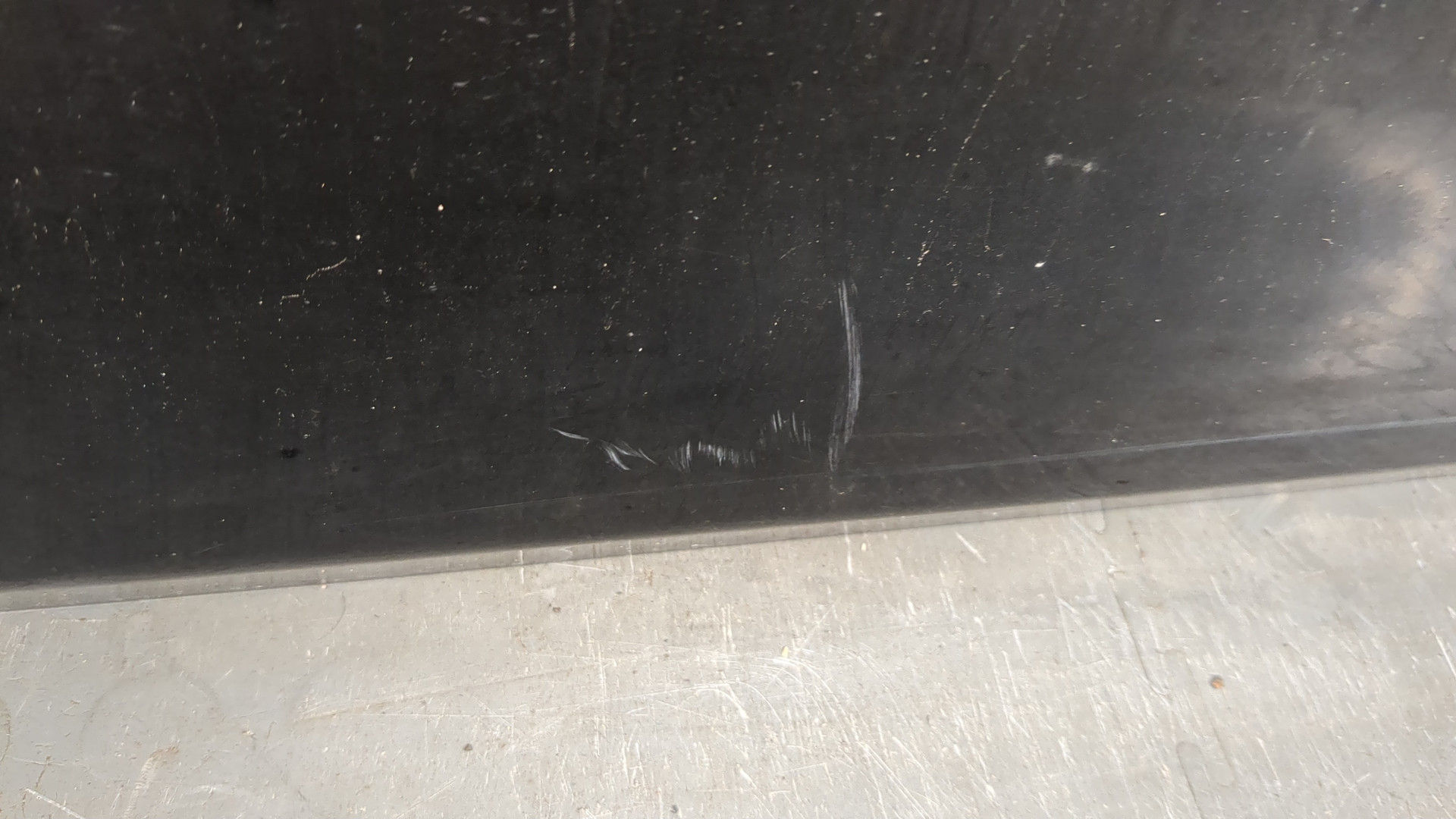 Дверь передняя левая