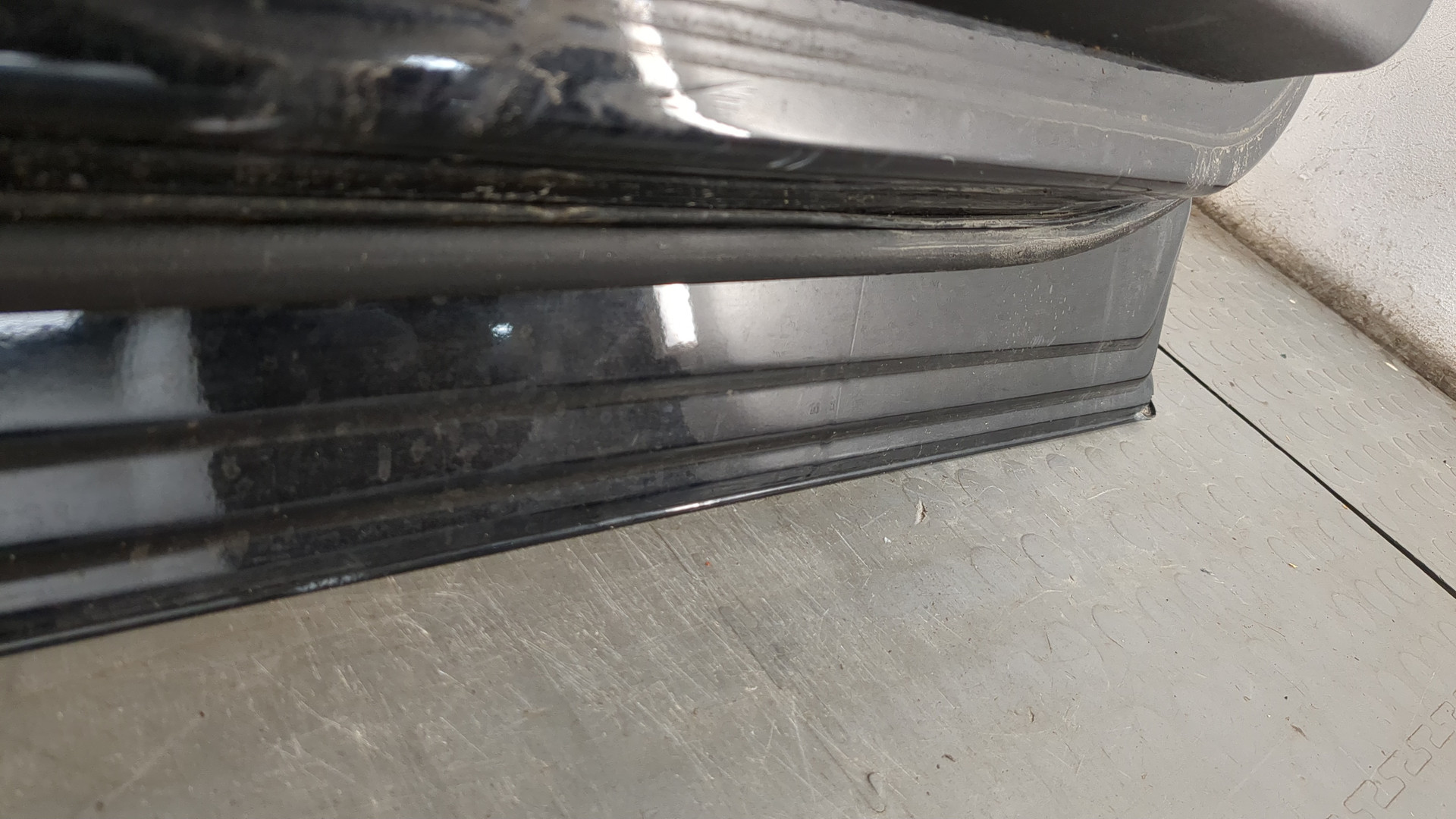 Дверь передняя левая