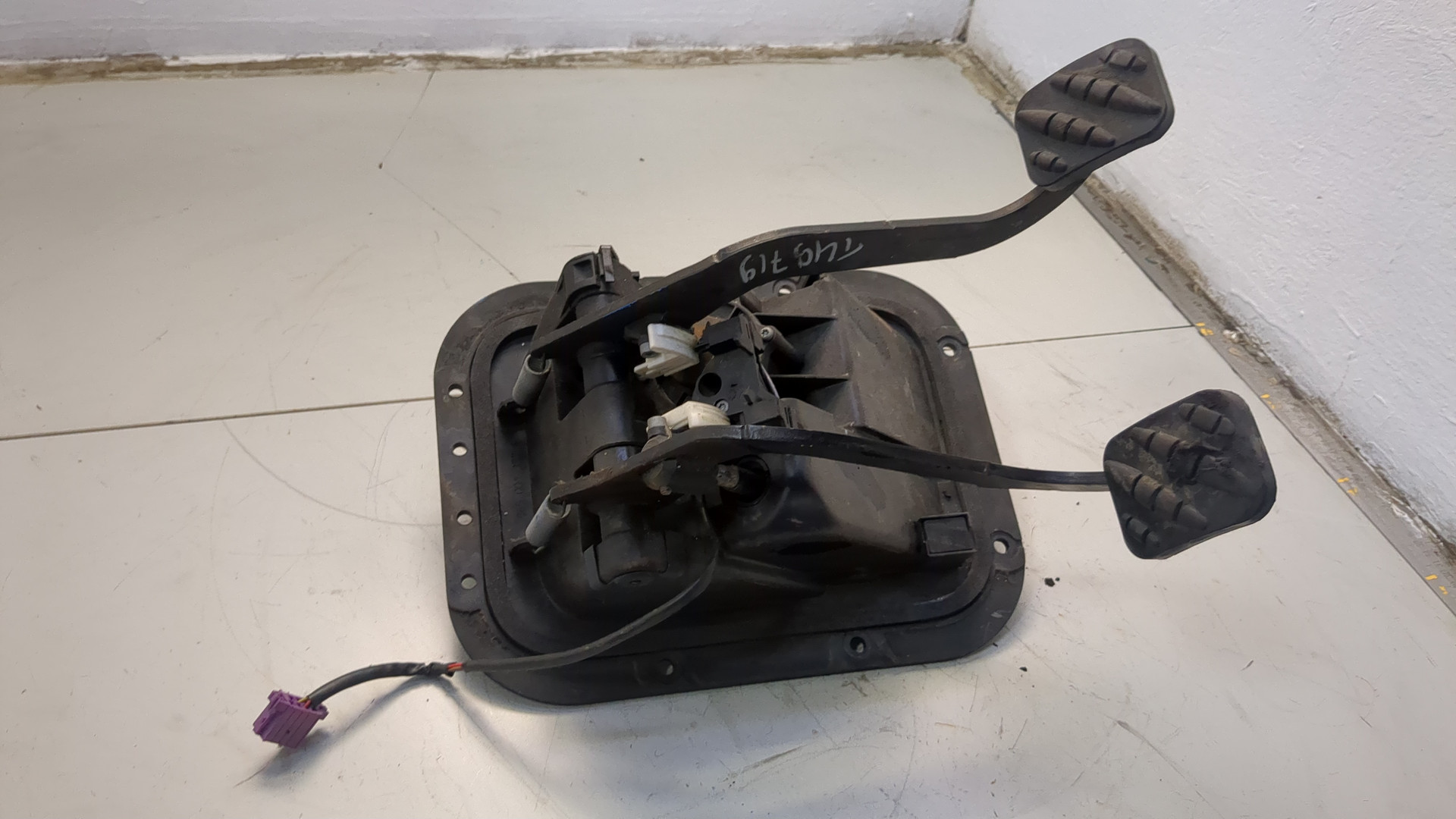 Блок педалей