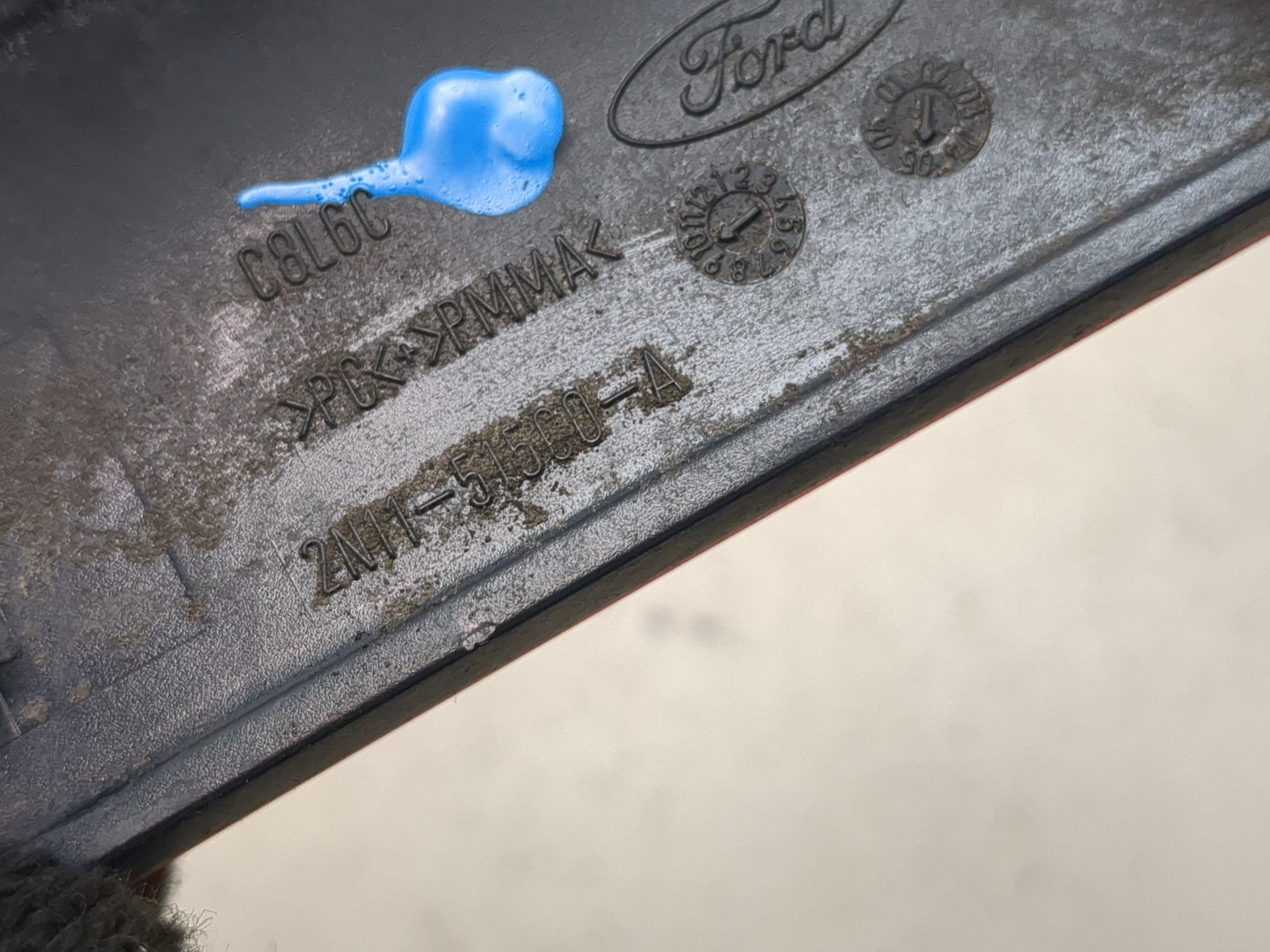 Отражатель в бампер задний левый