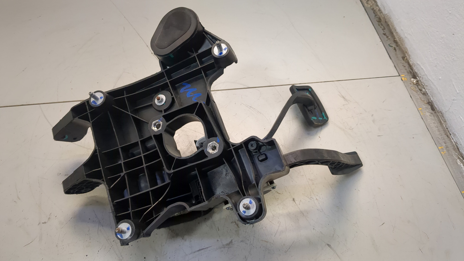 Блок педалей