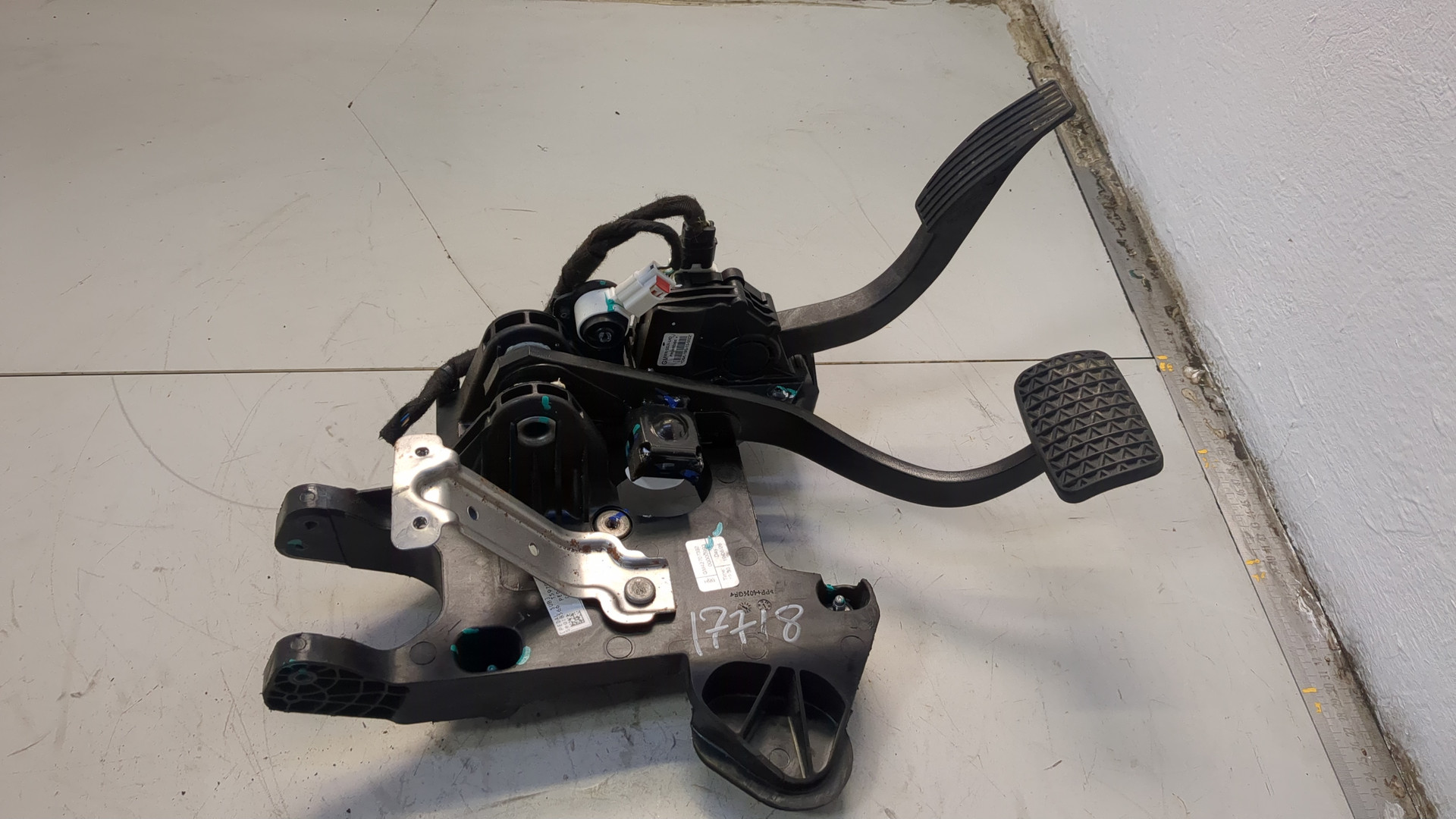 Блок педалей