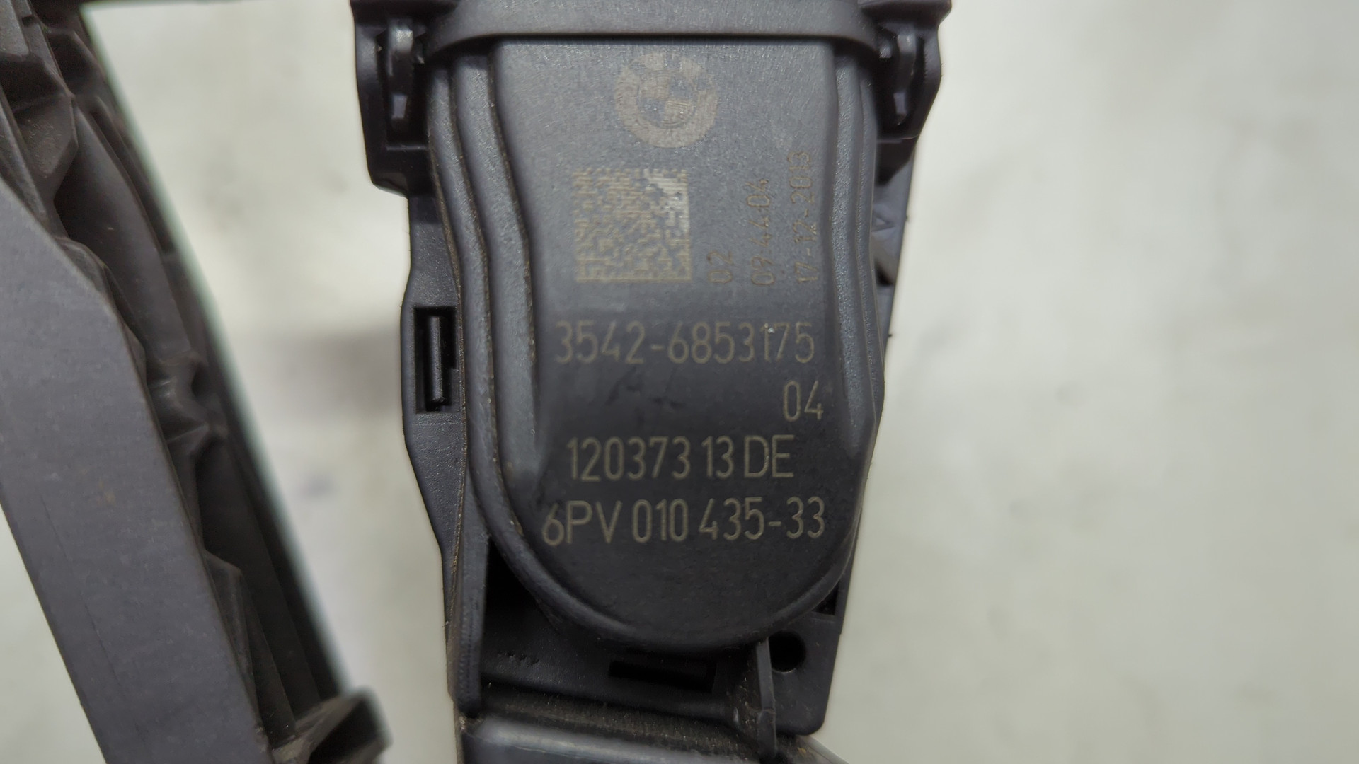 Педаль газа