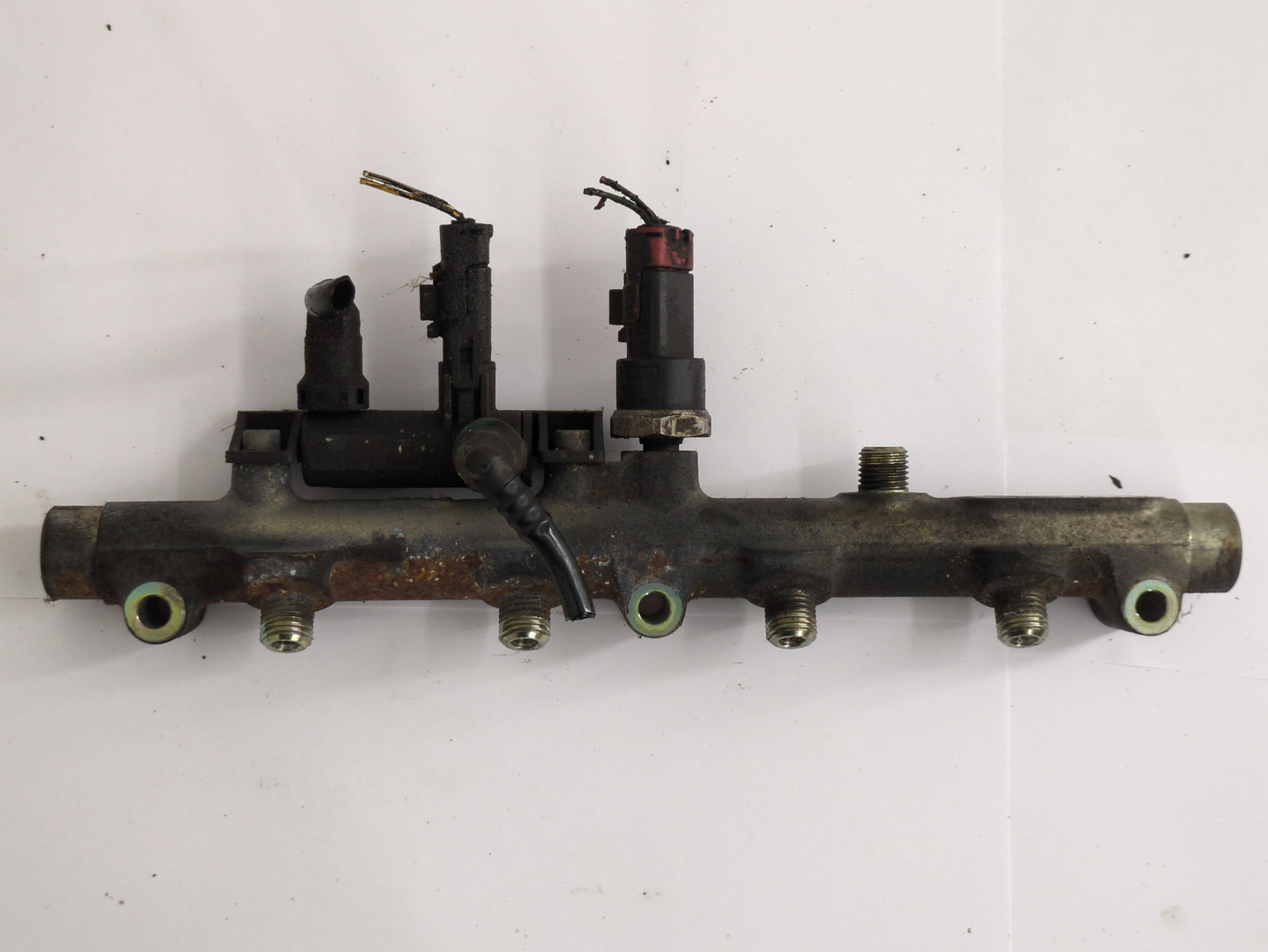 Рейка топливная (рампа)