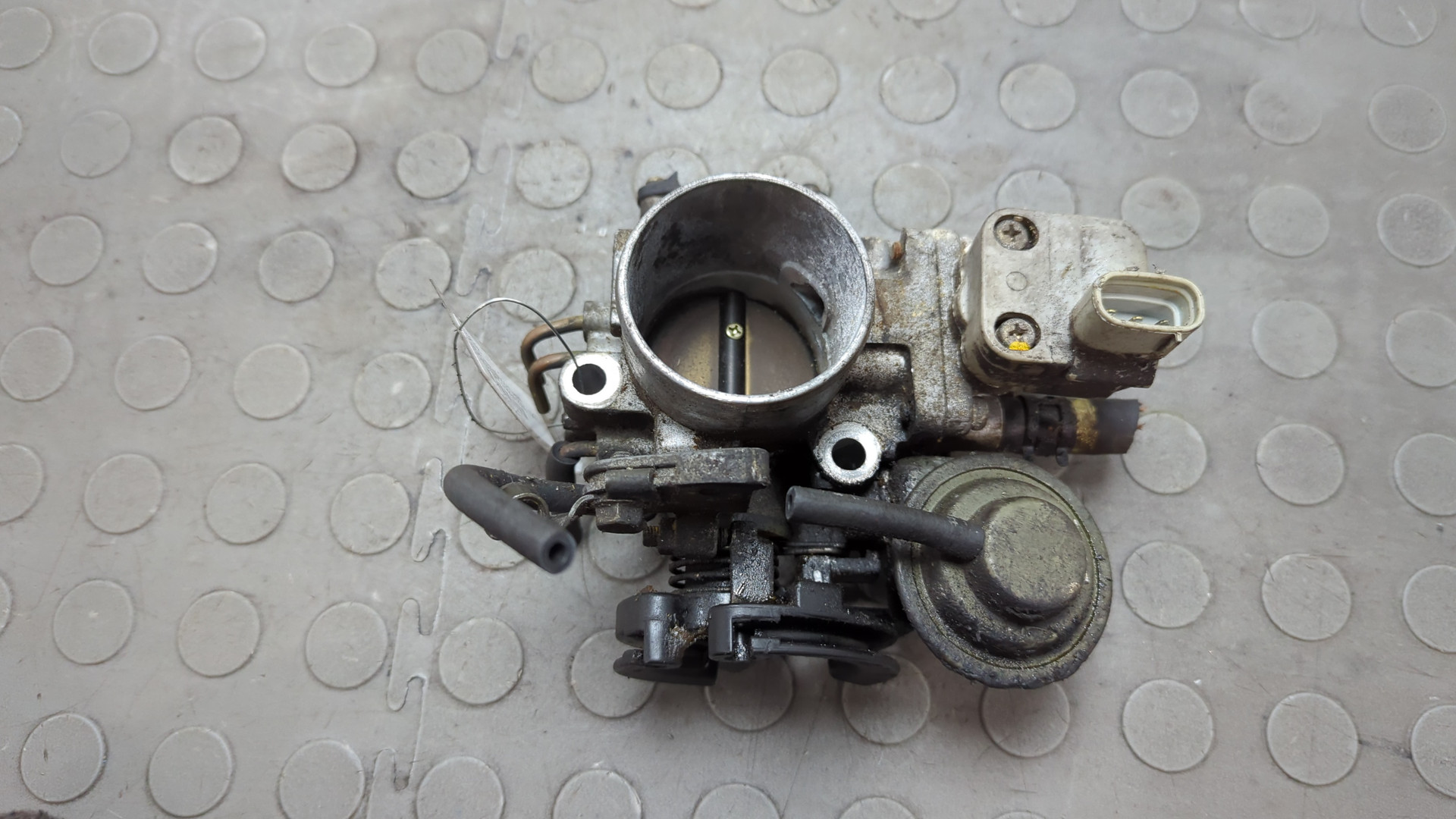 Заслонка дроссельная электрическая