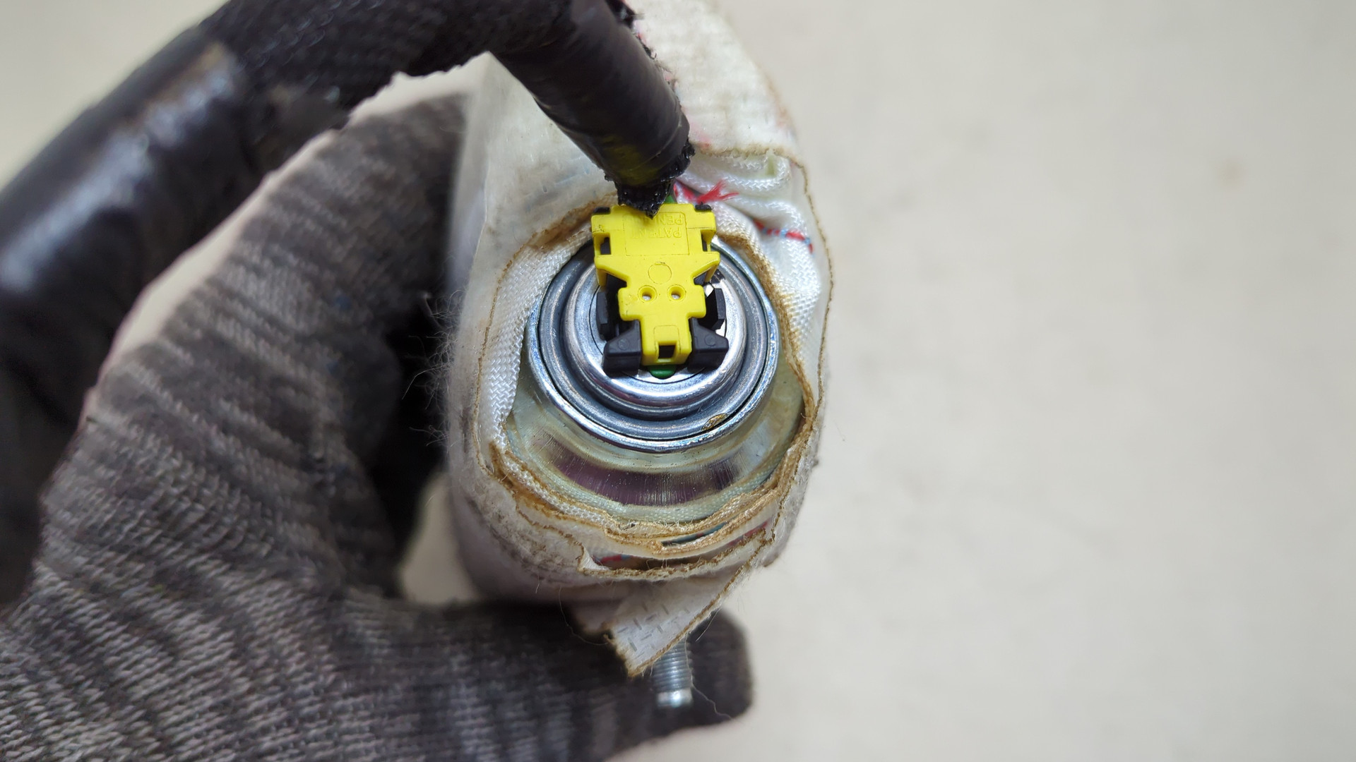 Подушка безопасности боковая (в сиденье)