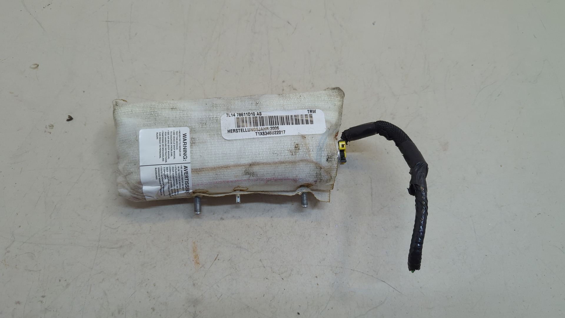 Подушка безопасности боковая (в сиденье)