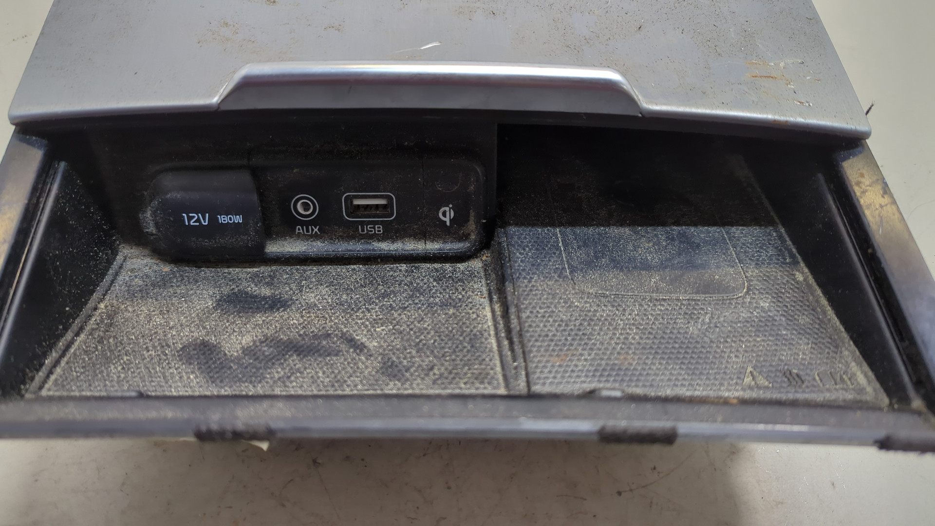 Беспроводное зарядное устройство