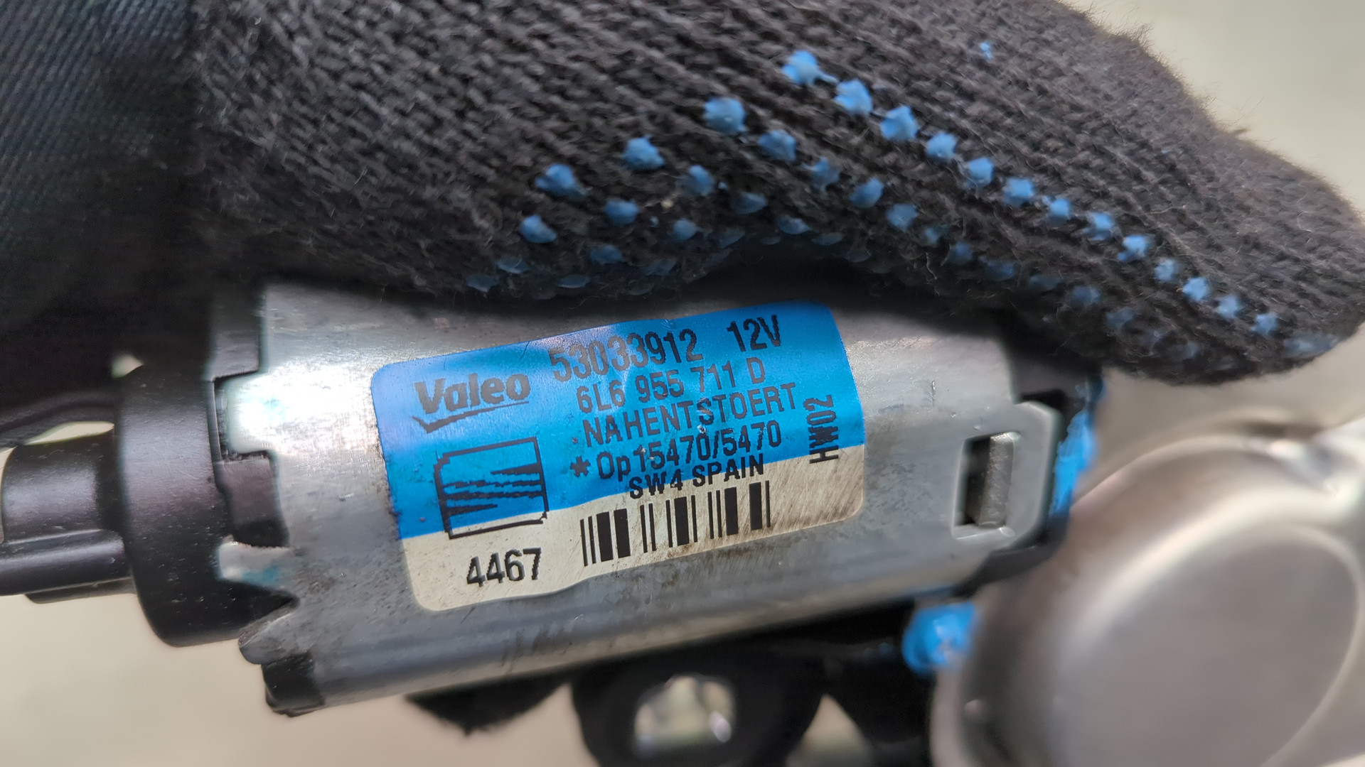 Моторчик стеклоочистителя задний