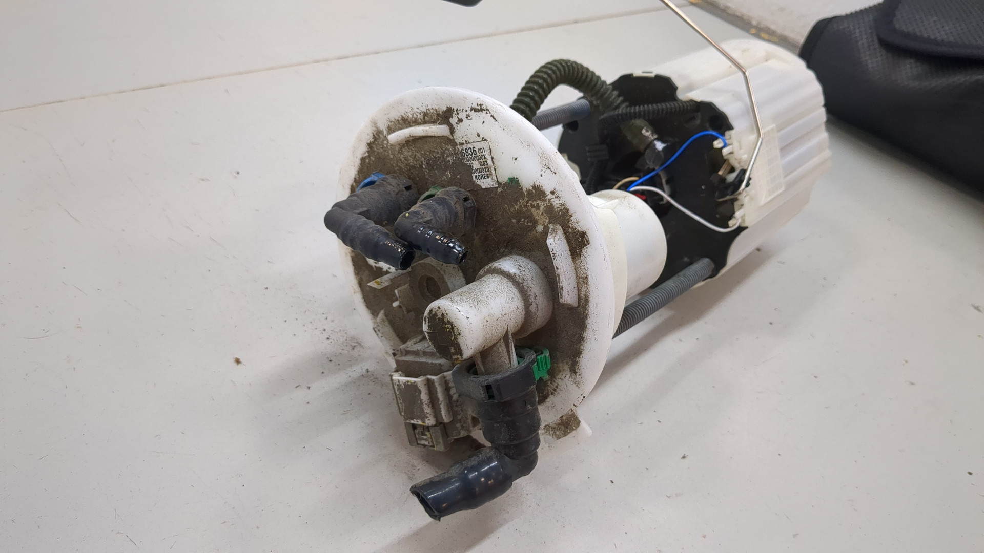 Насос топливный электрический