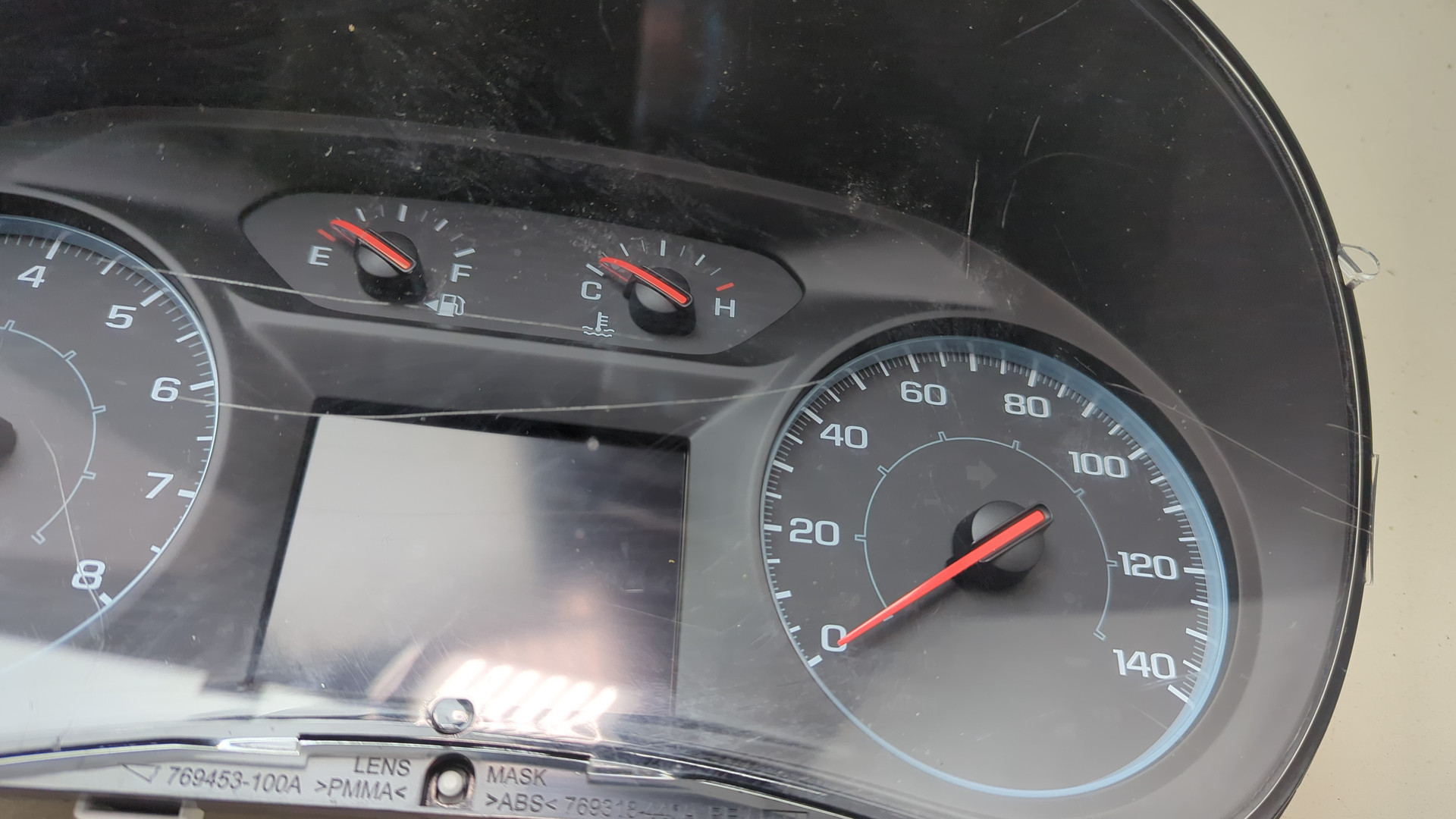 Панель приборов