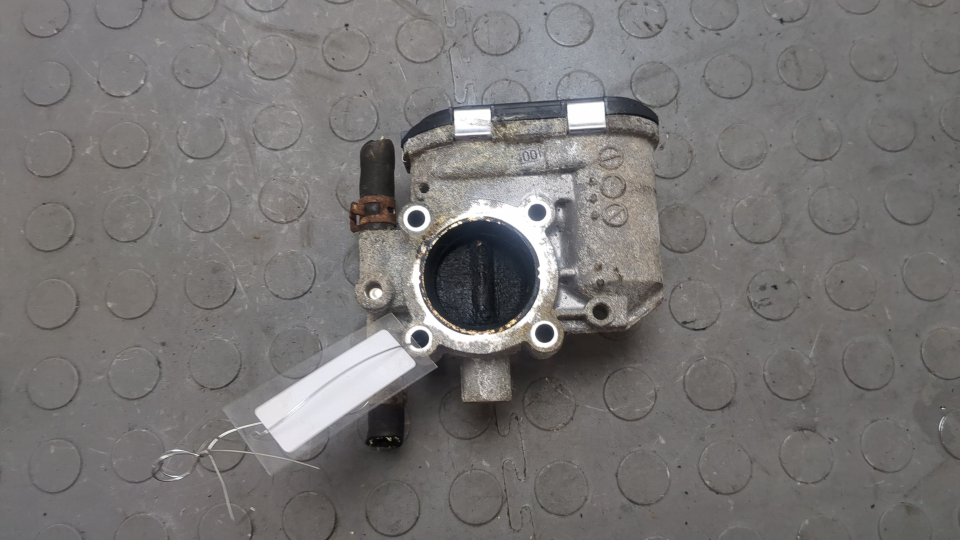 Заслонка дроссельная электрическая