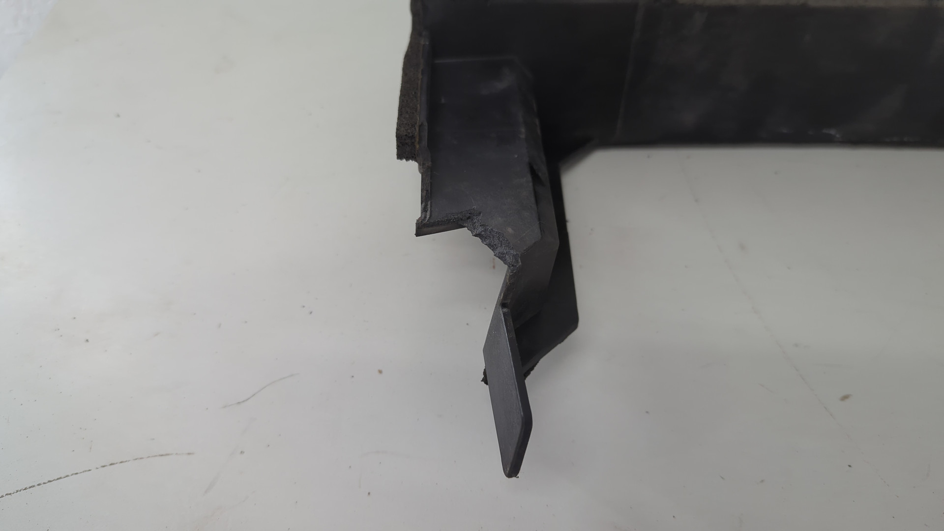 Накладка (кузов наружные)