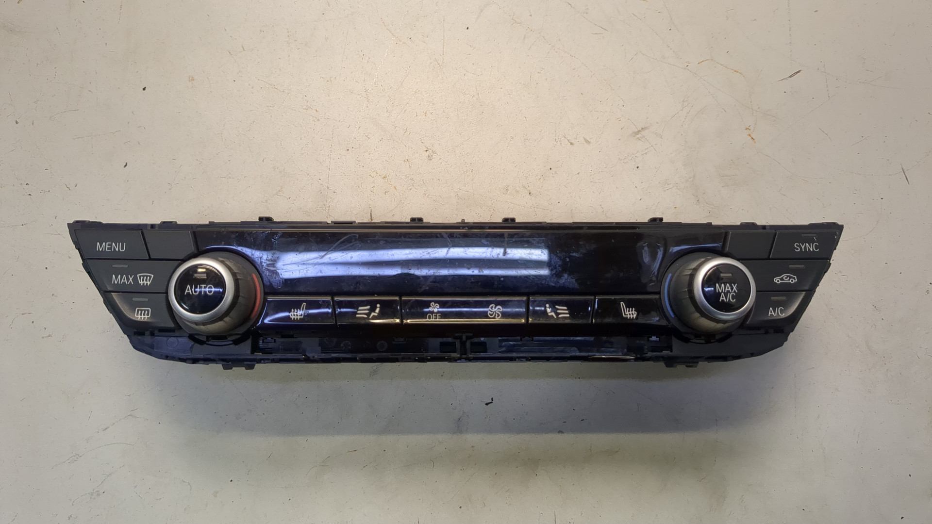 Переключатель отопителя