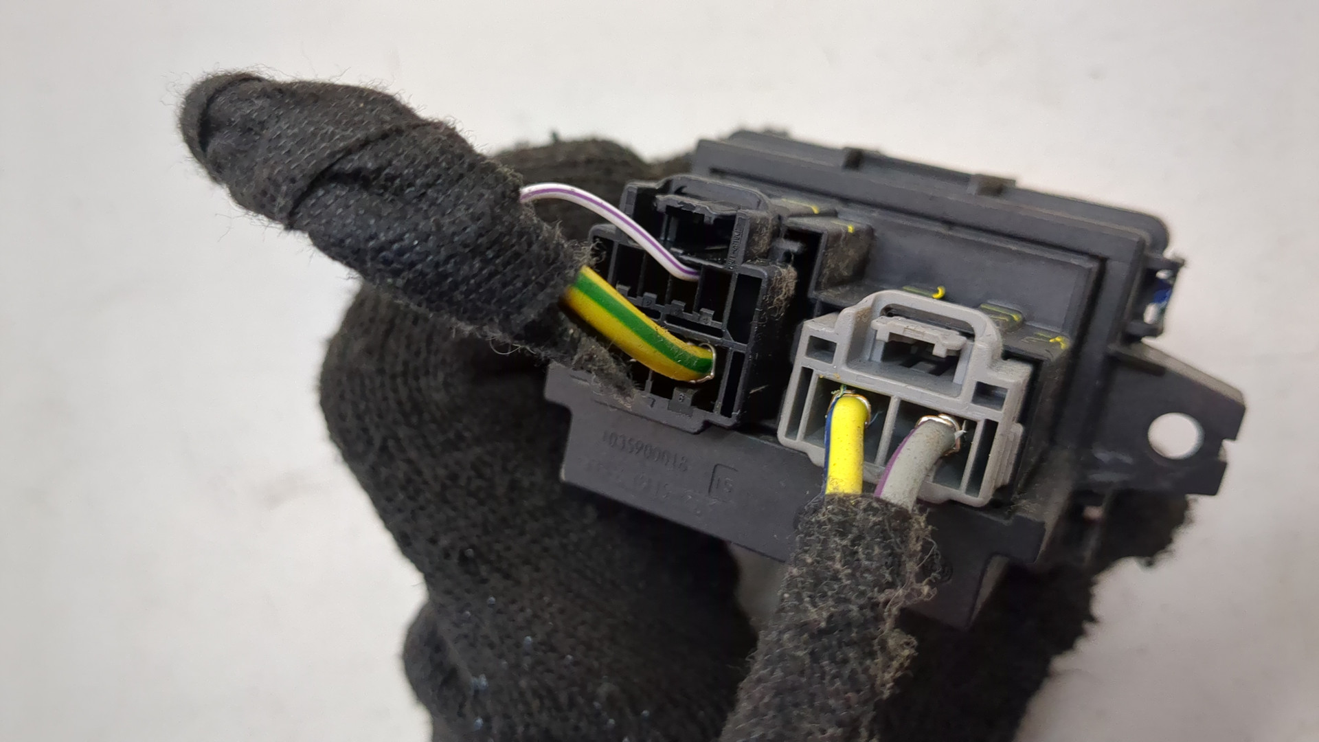 Резистор отопителя