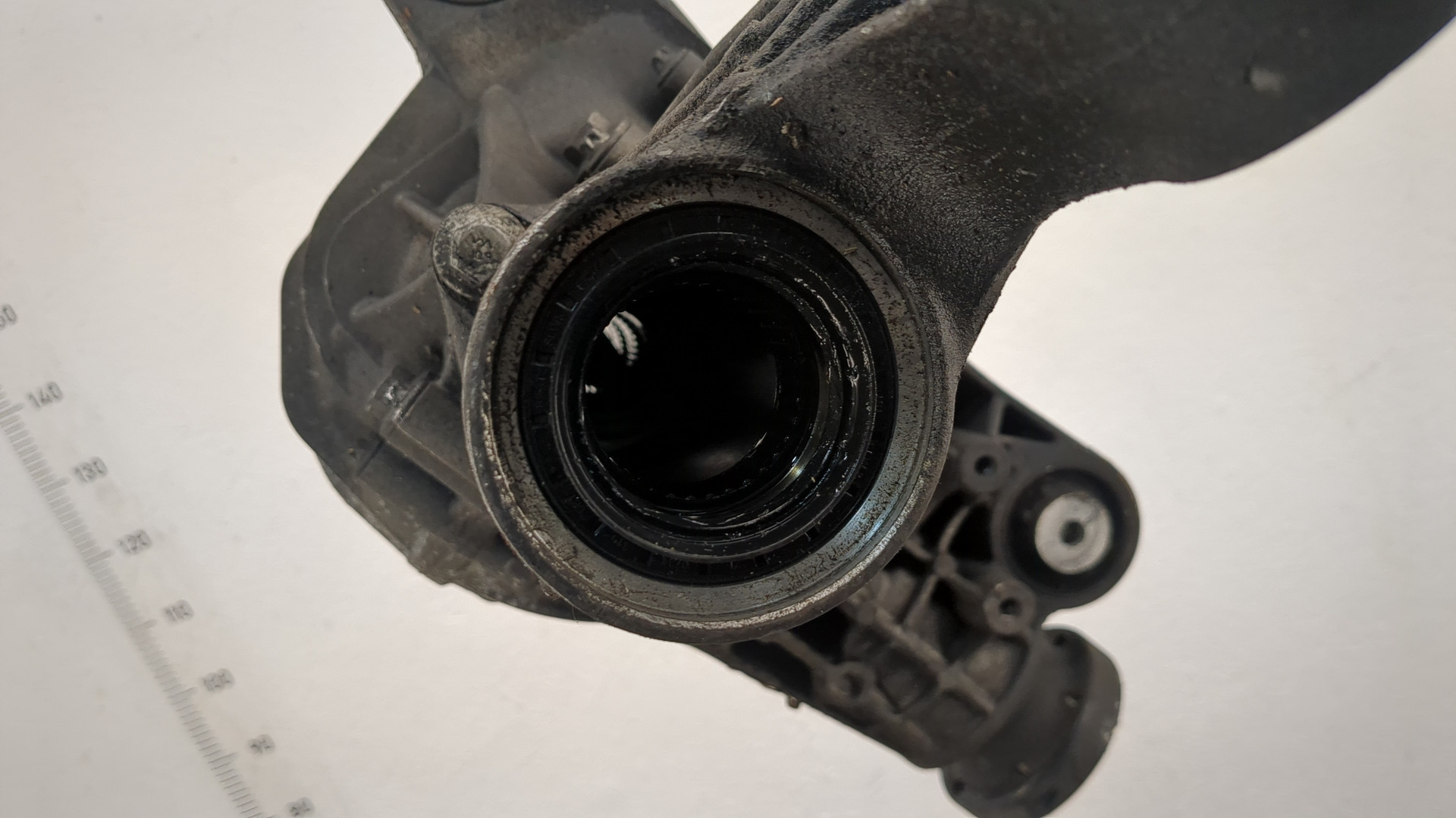 Редуктор переднего моста