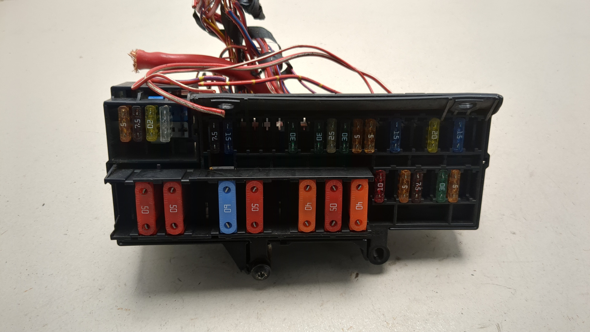 Блок предохранителей