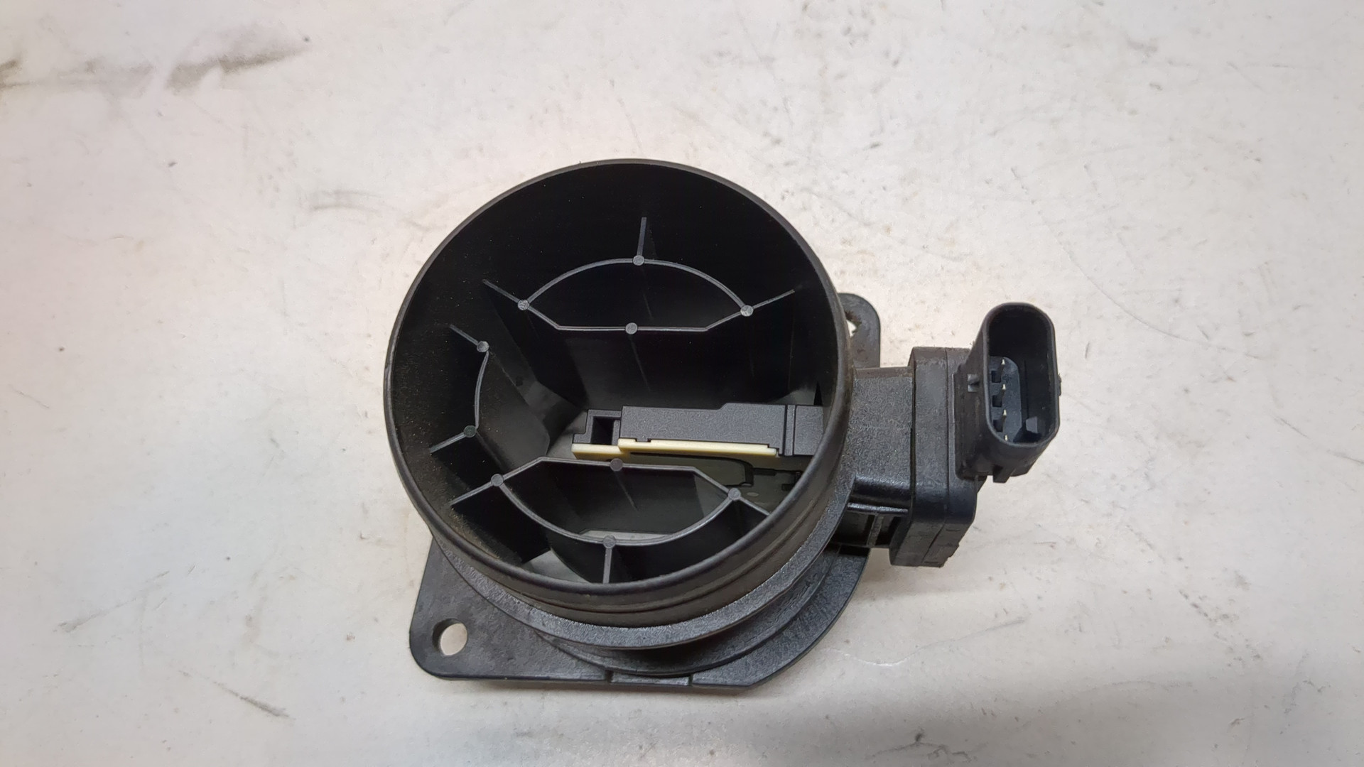 Расходомер воздуха (ДМРВ)