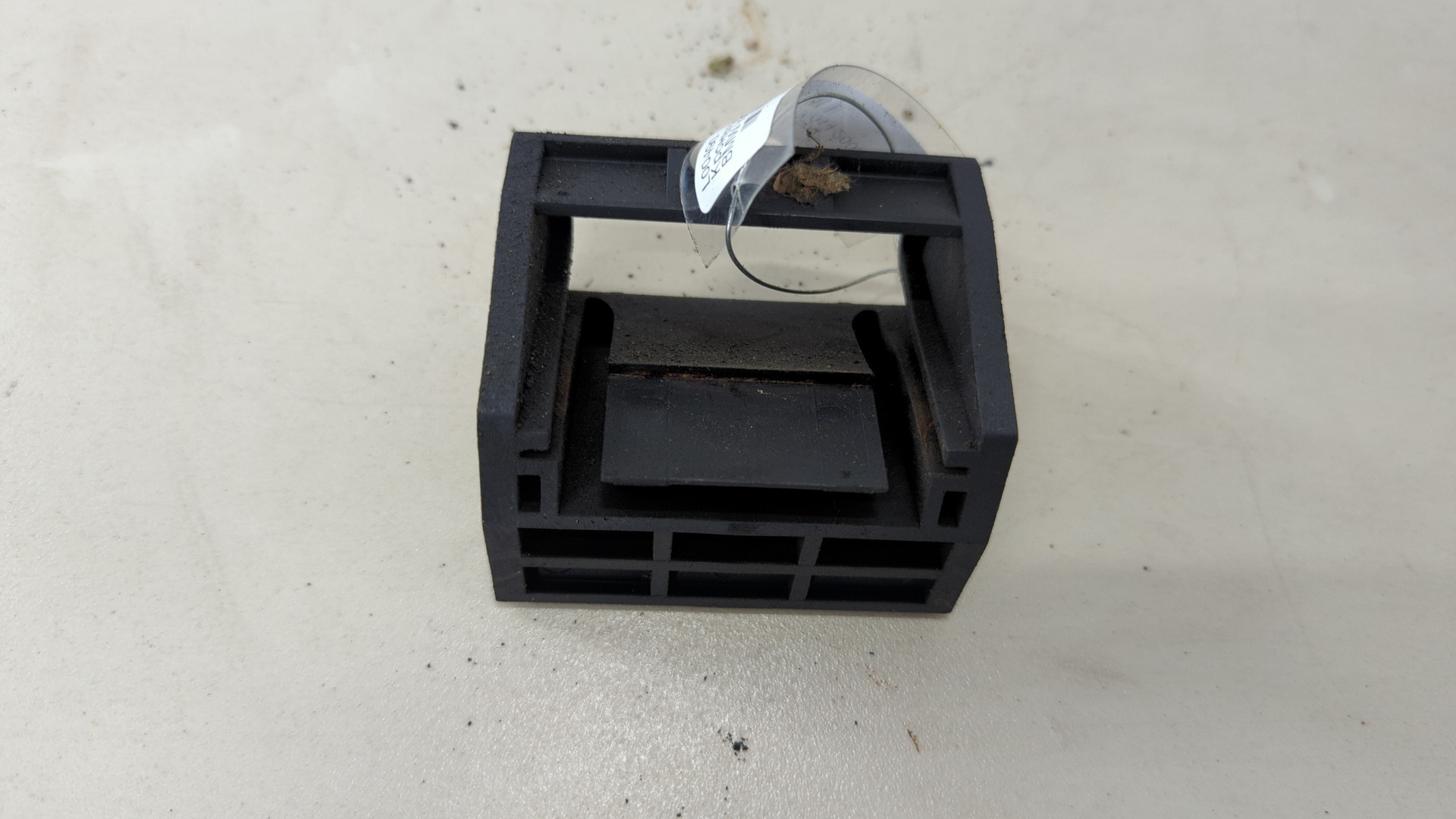 Кронштейн радиатора