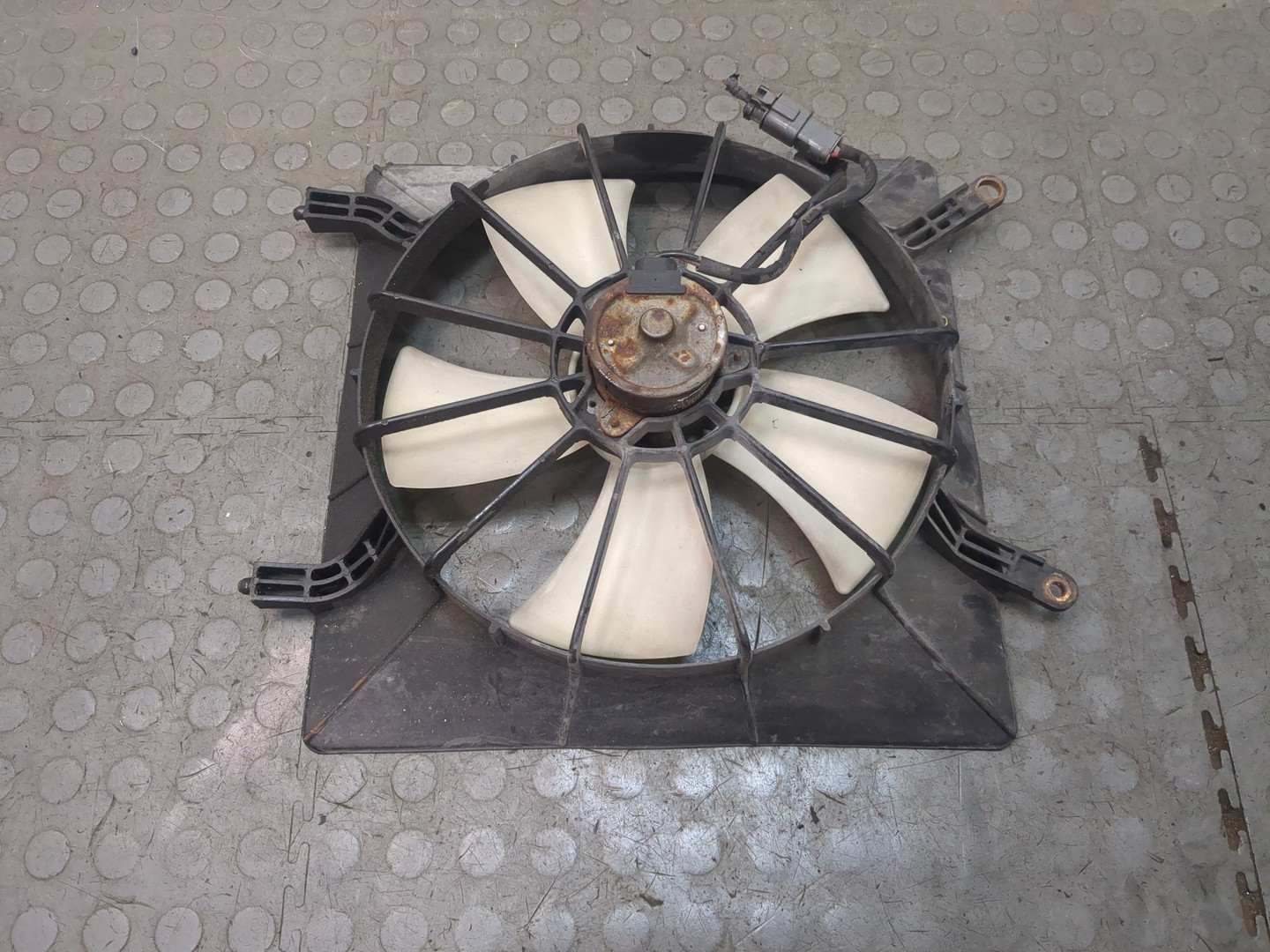 Вентилятор радиатора