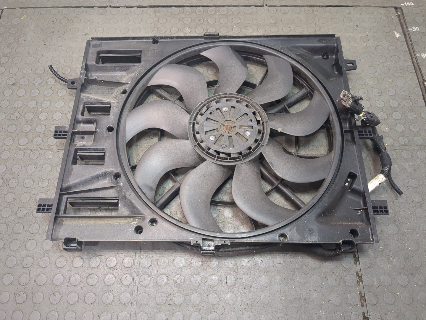 Вентилятор радиатора