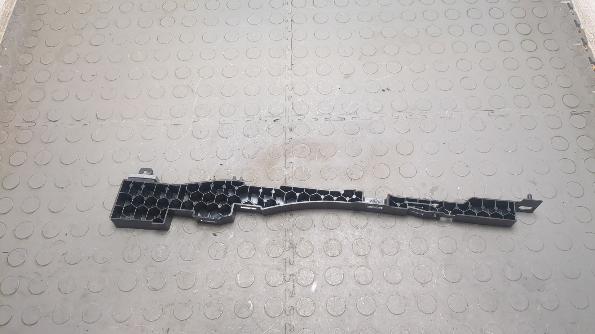 Кронштейн (сопут. товар)