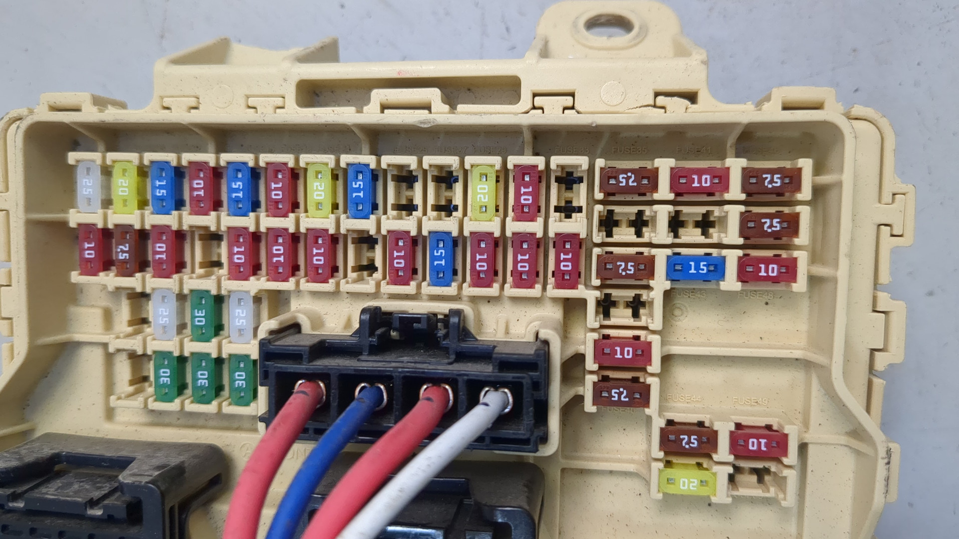 Блок предохранителей