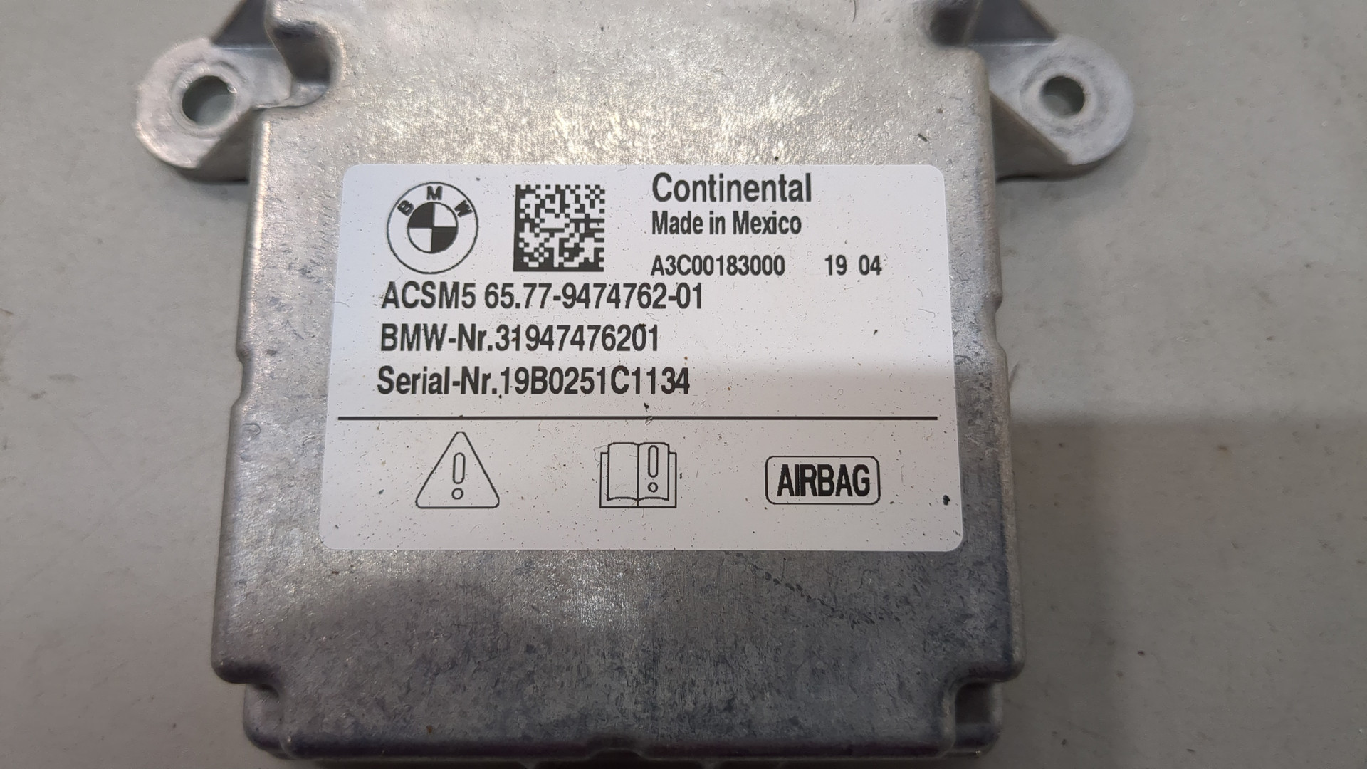 Блок управления подушек безопасности (AIR BAG)