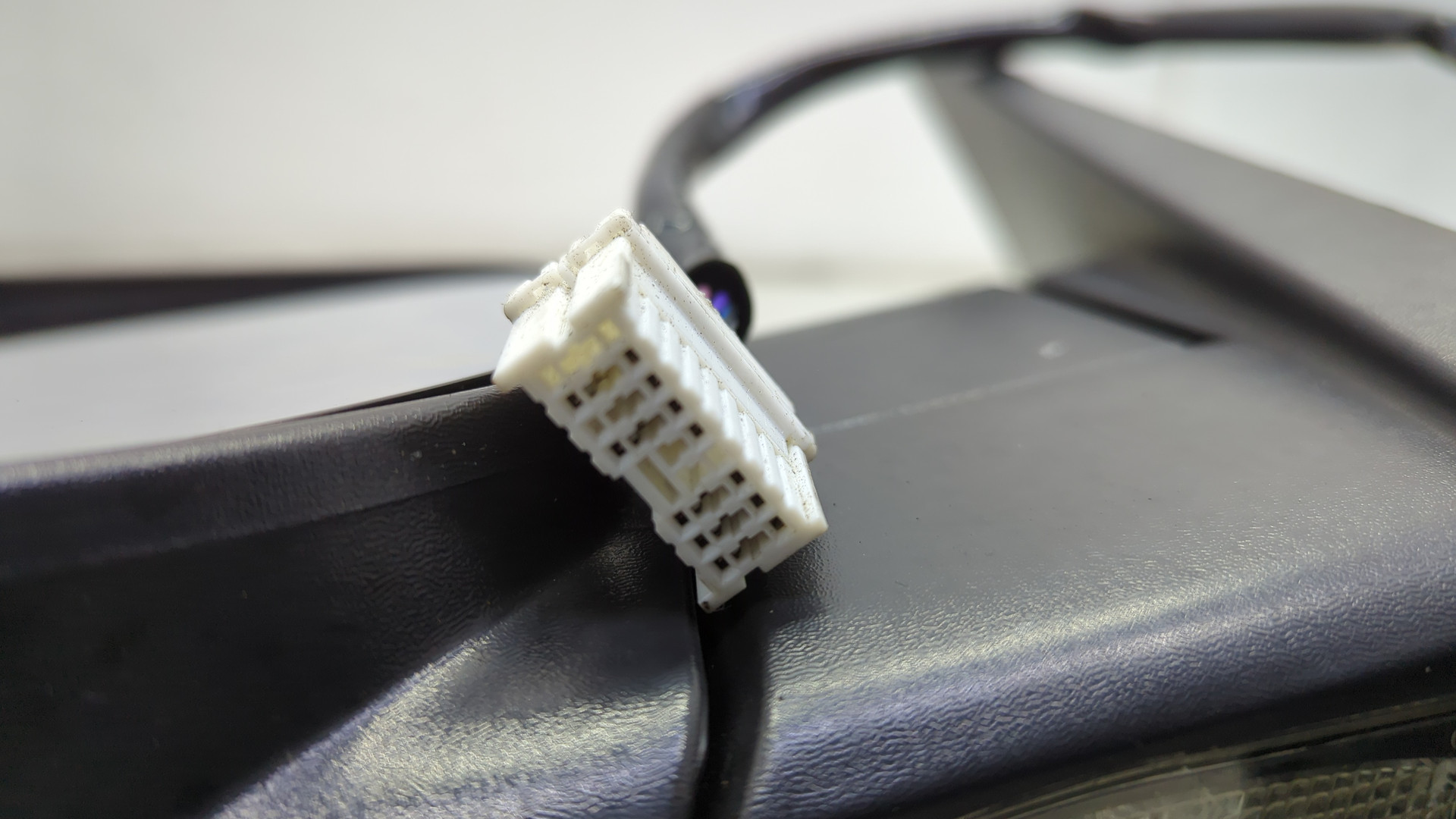 Зеркало левое электрическое