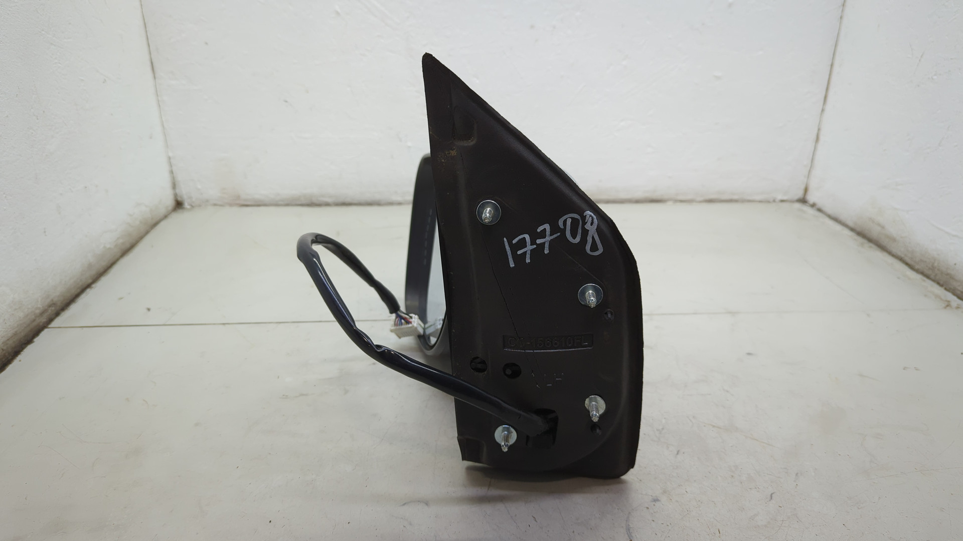 Зеркало левое электрическое