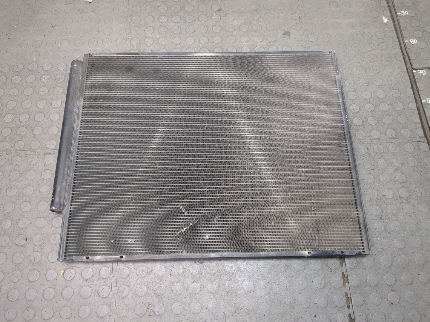 Радиатор кондиционера / конденсер