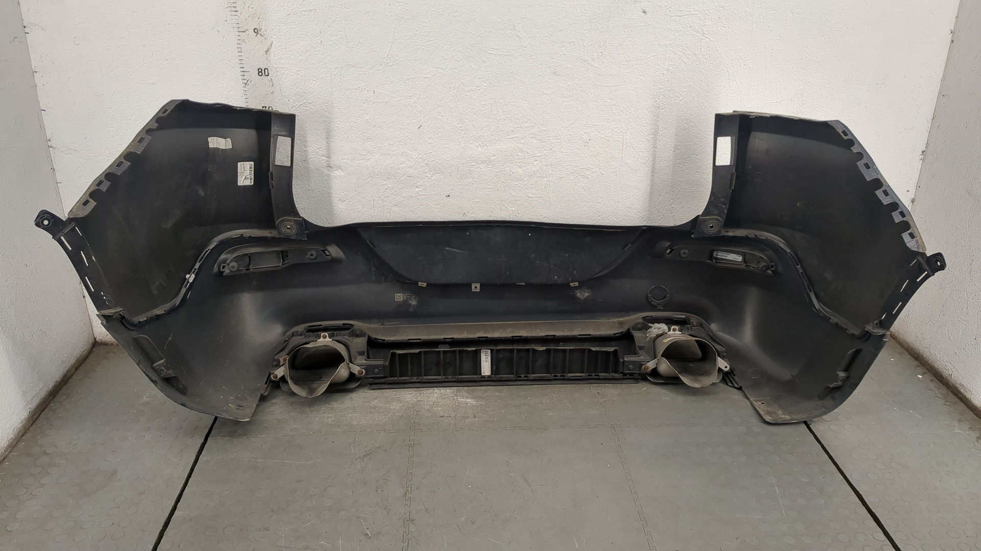 Бампер задний