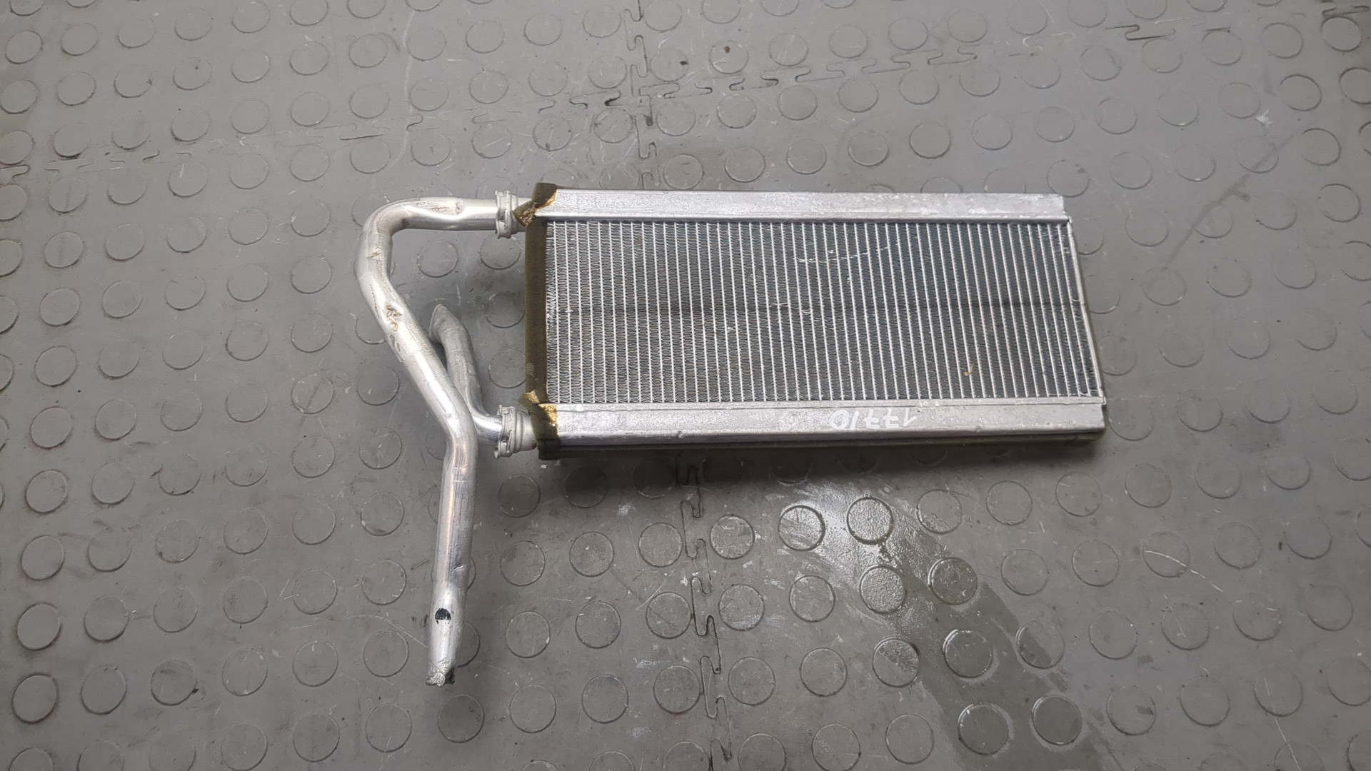 Радиатор отопителя