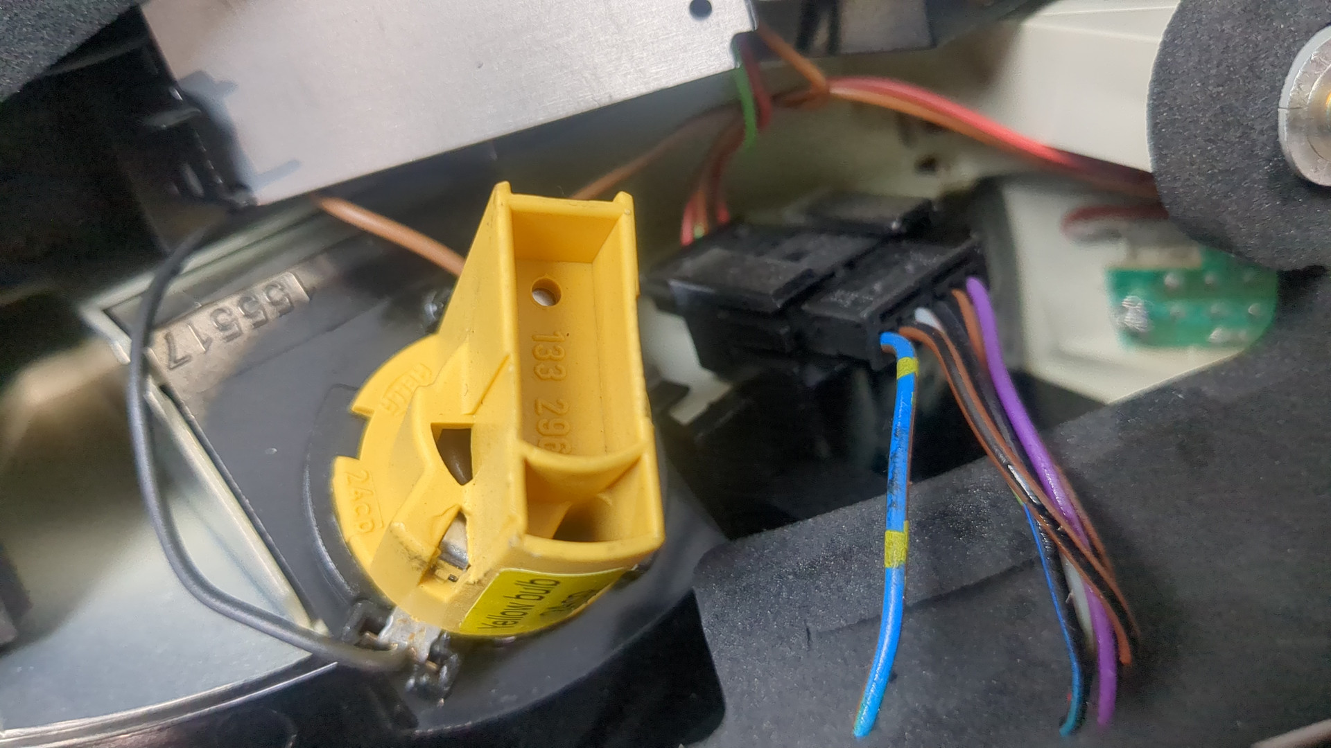 Фонарь задний левый