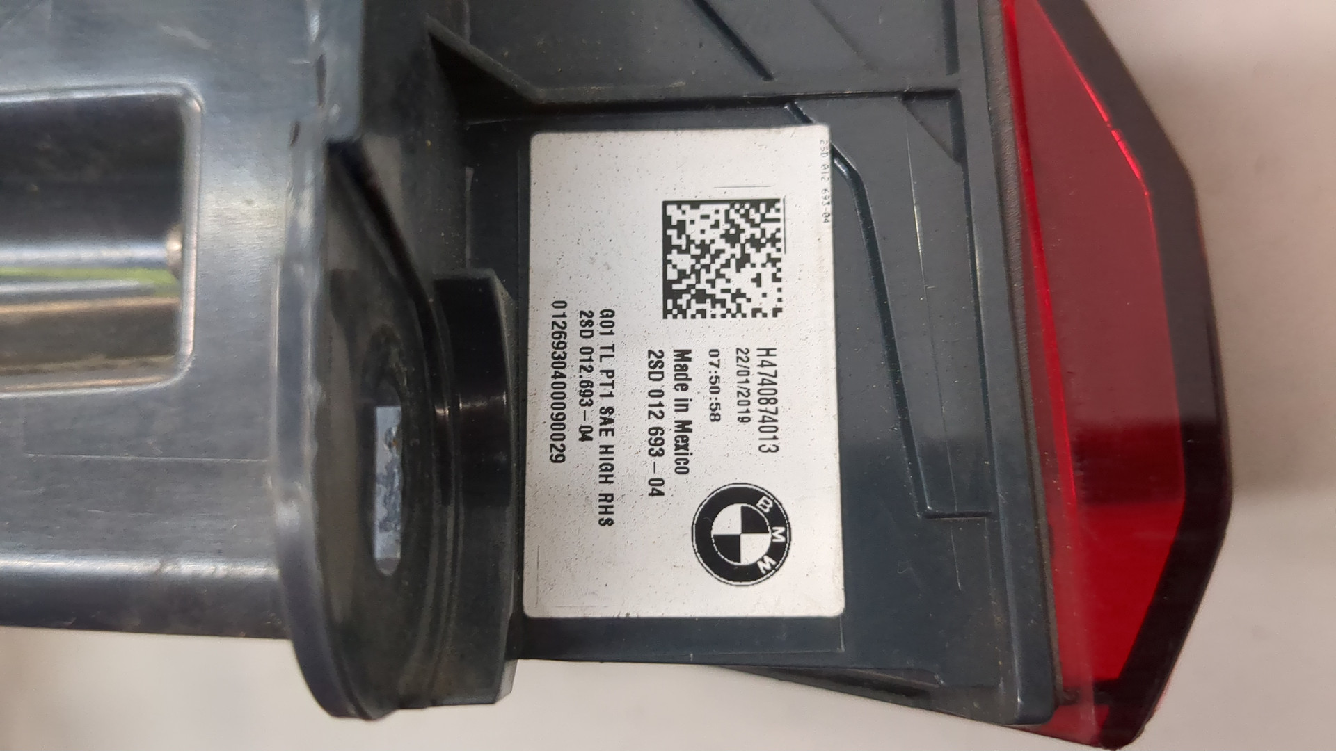 Фонарь задний правый