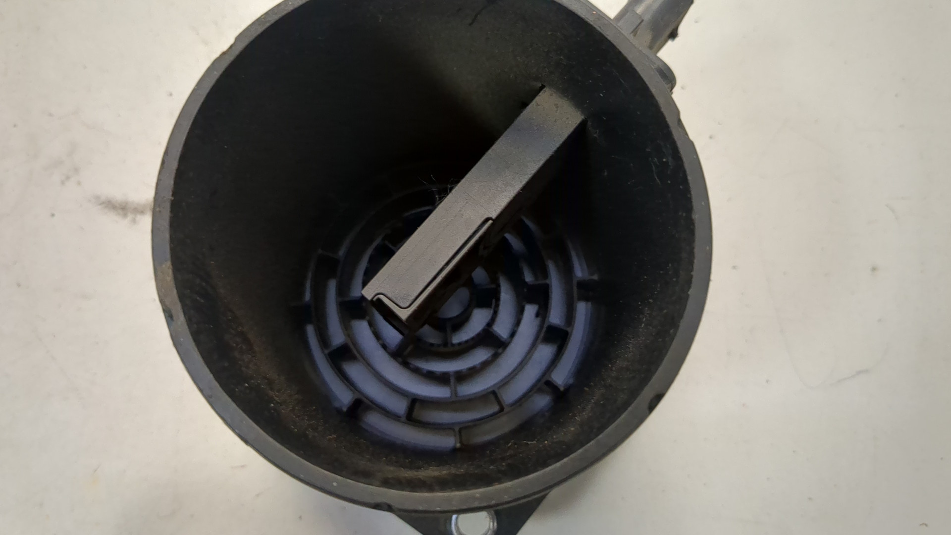 Расходомер воздуха (ДМРВ)