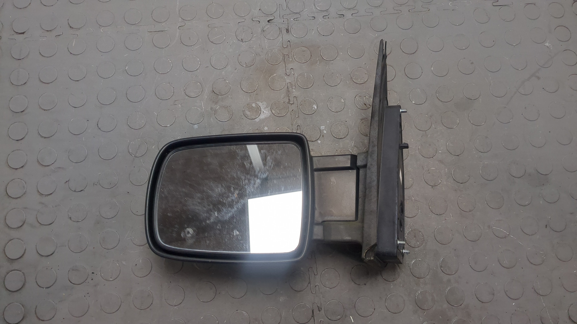 Зеркало левое электрическое